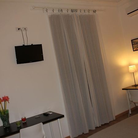 كاتانيا Giro B&B الغرفة الصورة